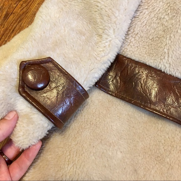 Vintage feux fur and pleather coat. Size 22 - Picture 5 of 7